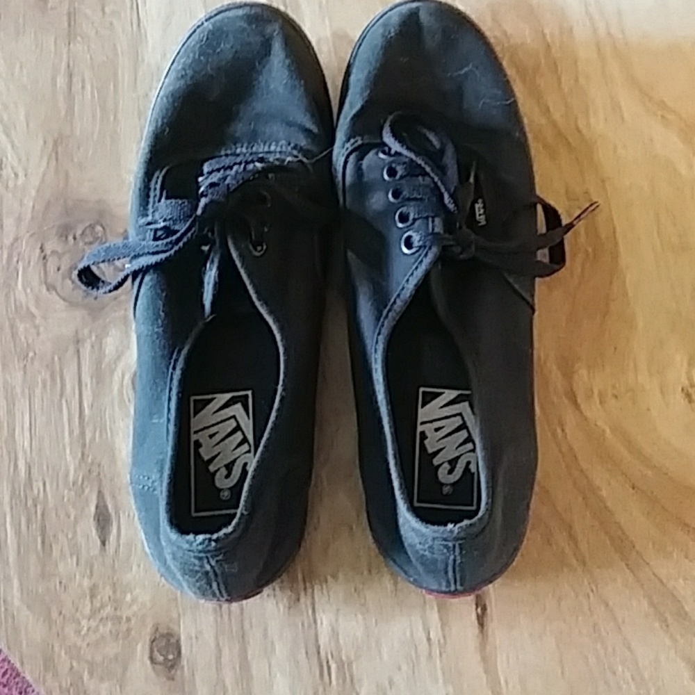 Black vans
